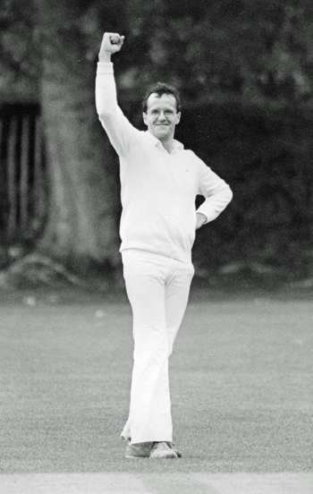 Simon Maddrell, cricketer